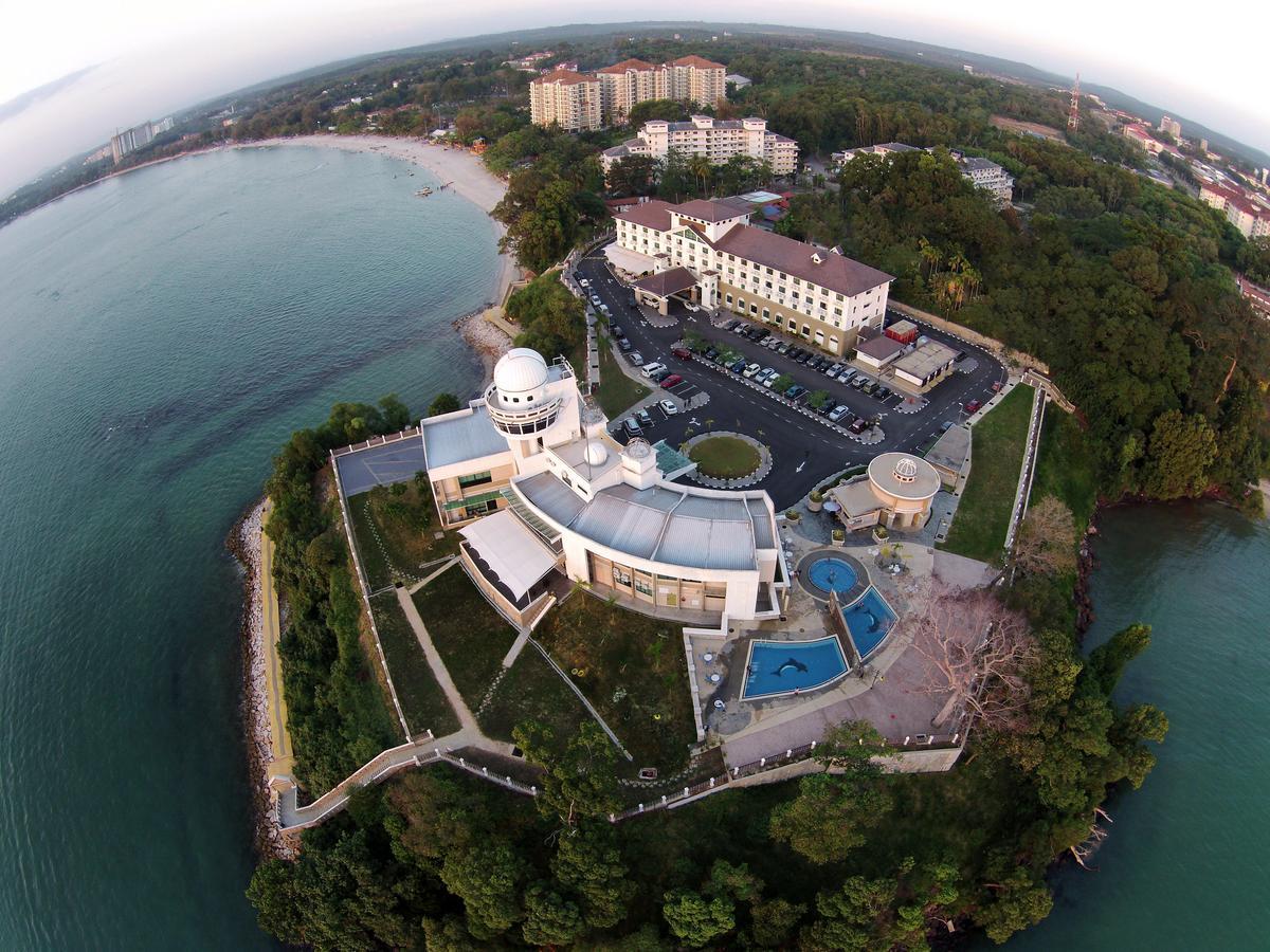 Klana Beach Resort Port Dickson Exterior photo